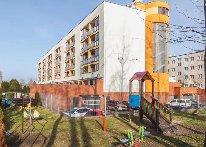 Wiśniowy Ogród Z Garażem Apartament Kołobrzeg