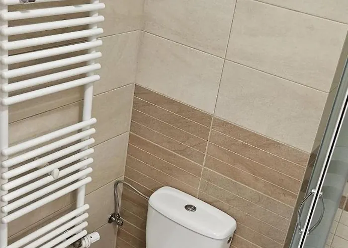 Wiśniowy Ogród Z Garażem Kołobrzeg